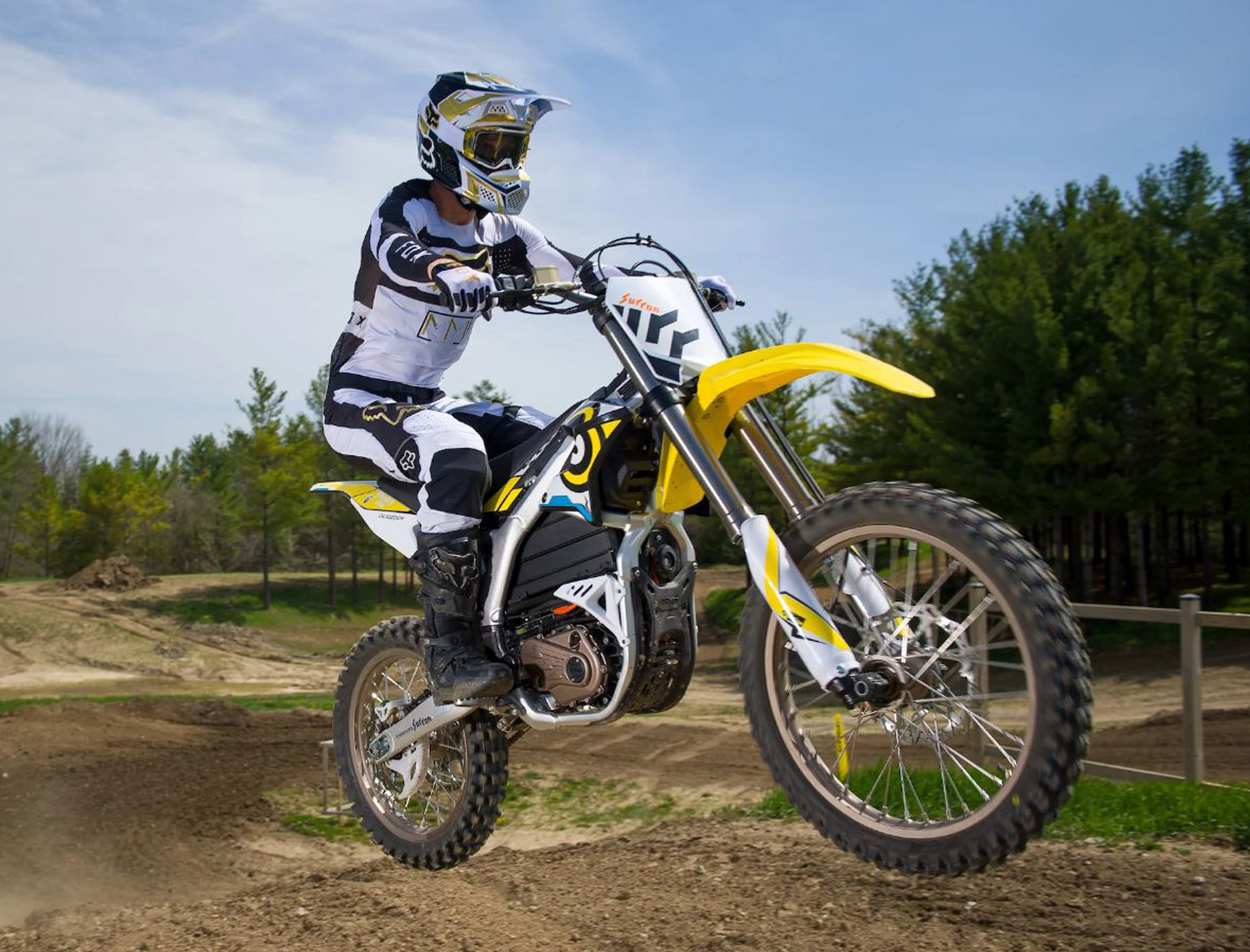 Mota elétrica - Storm Bee Enduro - SUR-RON - EVN